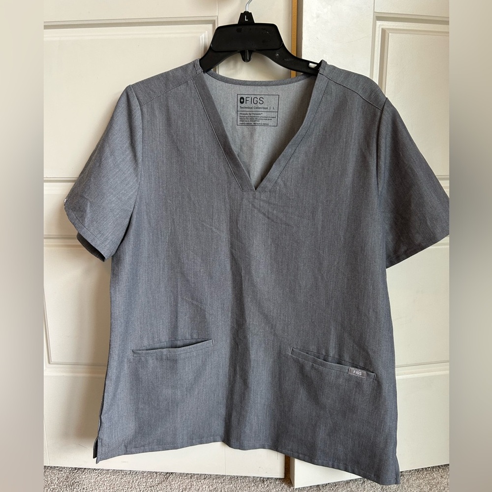 Grey figs scrub top